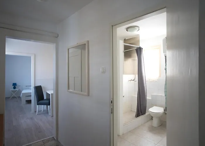 Fly アパート スプリト